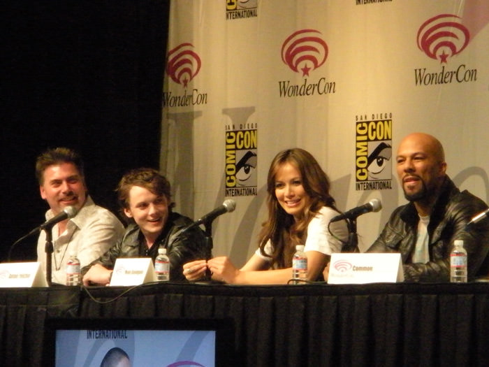 2009-03-04-ts_wondercon_02