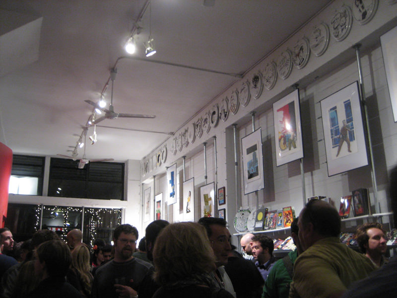Isotope Comics