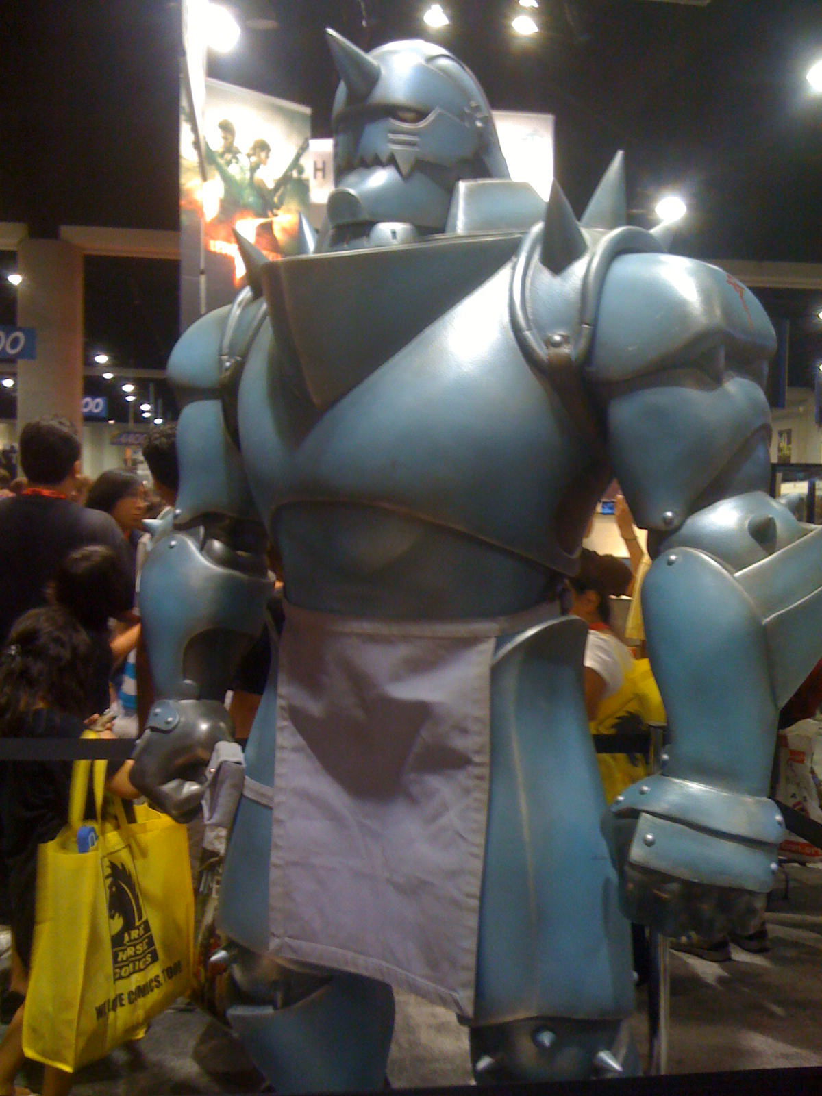 SDCC Day 1: Badass Square Enix Statue of blue dude I don't know.