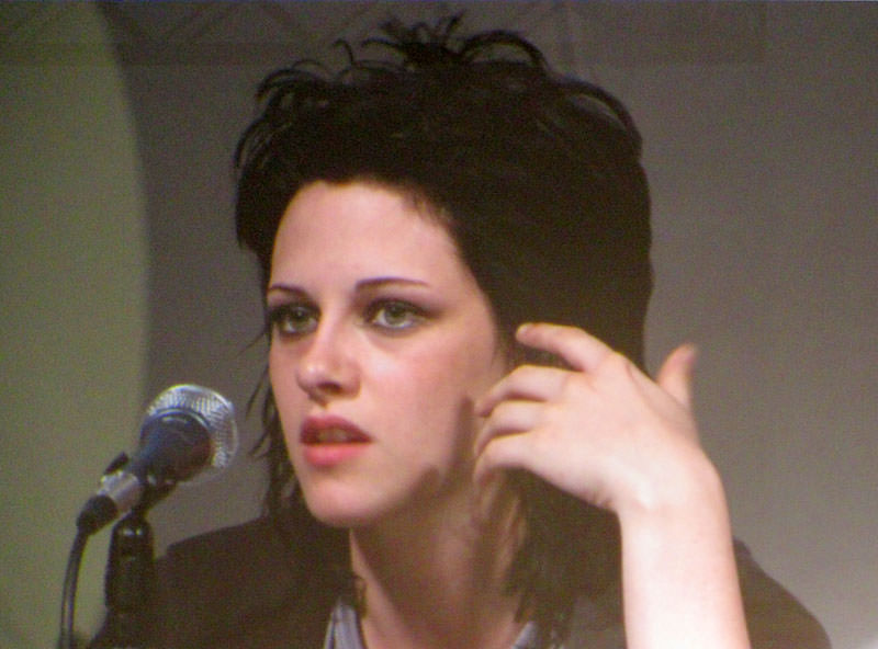 The Twilight Saga's New Moon panel at SDCC 2009: Kristen Stewart