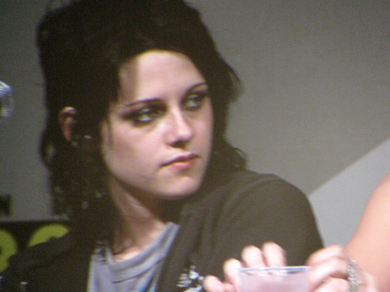 The Twilight Saga's New Moon panel at SDCC 2009: Kristen Stewart