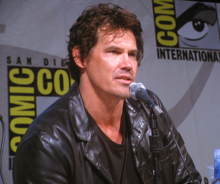2009-07-24-jonahhex02