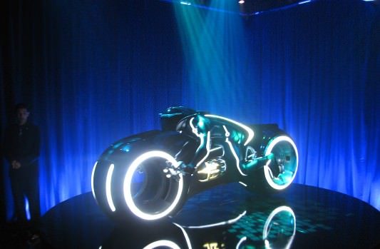 Tron Legacy Viral Campaign: A Real Live Next Generation LightCycle on Display at Flynn's Arcade 09