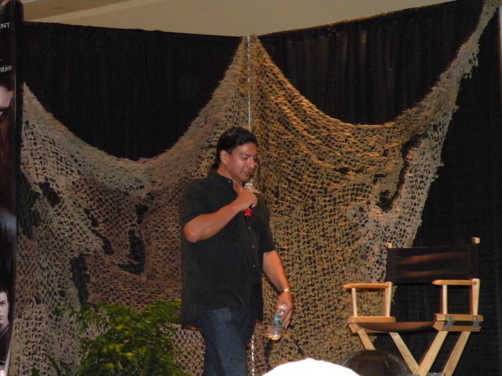 Official Twilight Convention: Image 02
