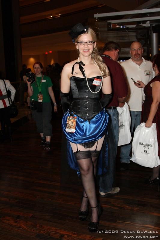 Cosplay Women of Dragon Con: Steampunk Girl 02