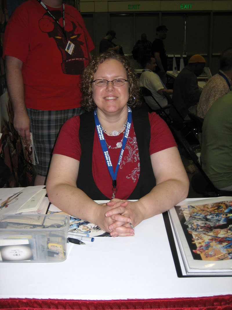 2009-10-13-multi_talented_laura_martin