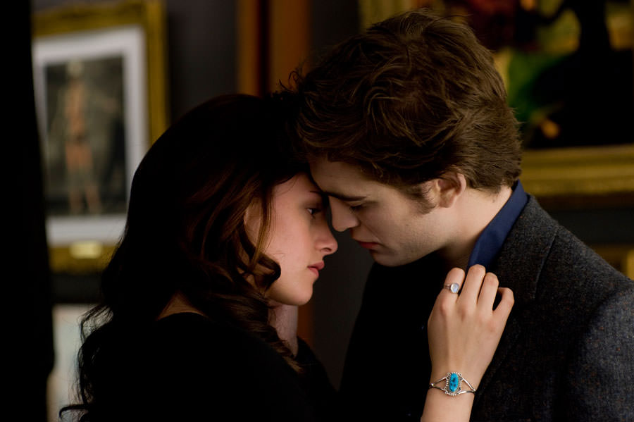 Bella and Edward - New Moon