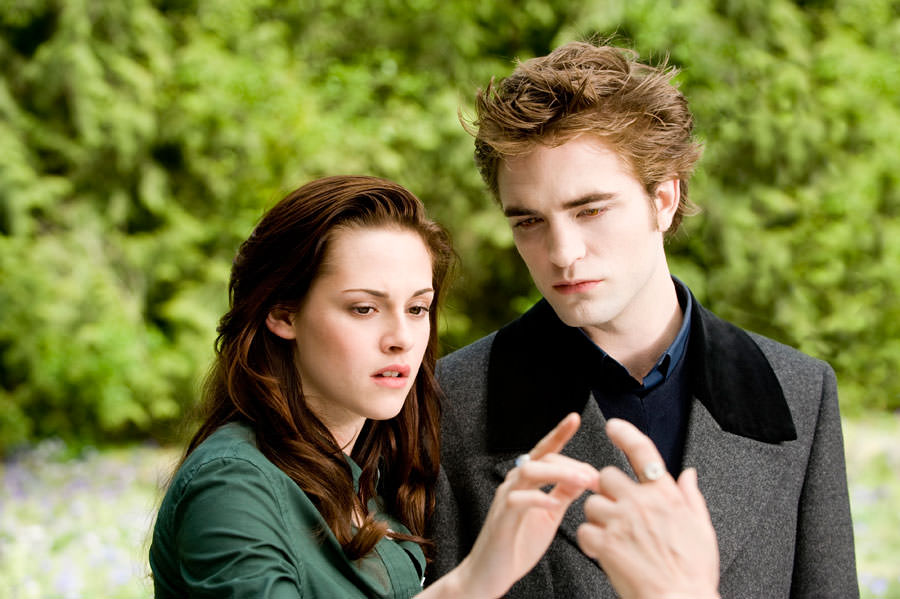 Bella and Edward - New Moon