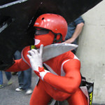 SDCC 2011: Cosplay Photos: Power Ranger with Swords and Knives