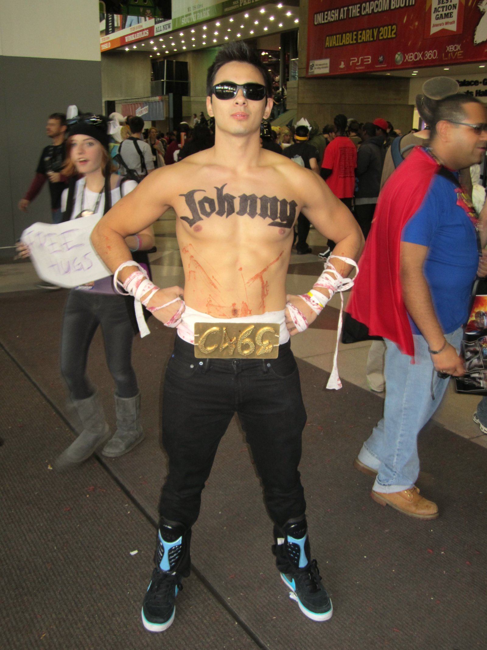 10-18-2011-NYCC-2011-Cage.jpg