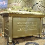 SDCC 2012: Preview night photos: Raiders of the Lost Ark: Ark of the Covenant full-sized model