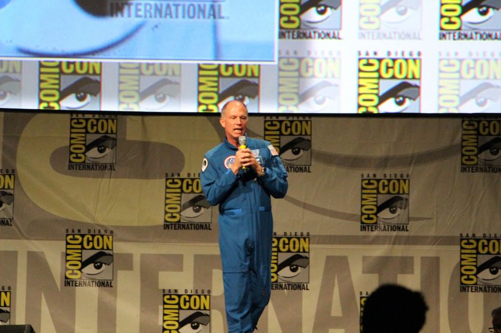 SDCC 2012: Big Bang Theory panel: astronaut Richard Searfoss