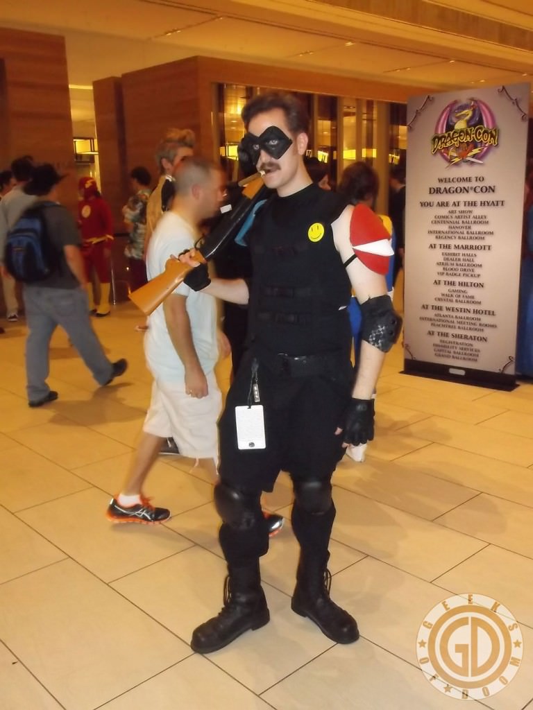 Dragon*Con 2012: Cosplay: Watchmen The Comedian