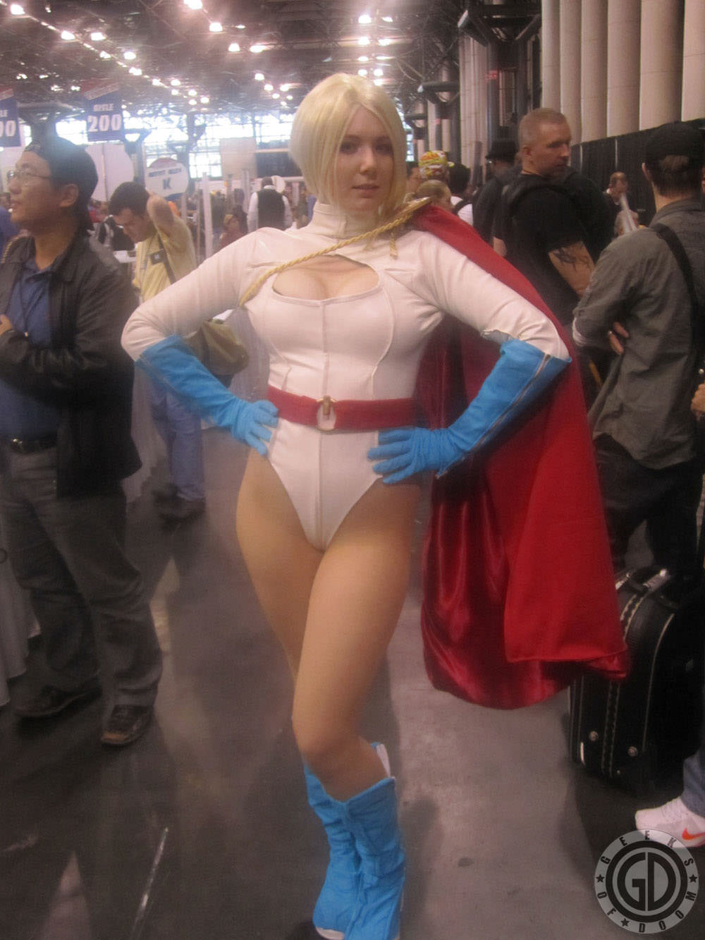 NYCC 2010: Cosplay photos: Powergirl