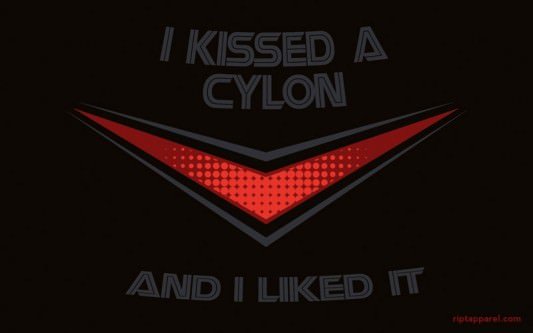 Battlestar Galactica - I Kissed a Cylon