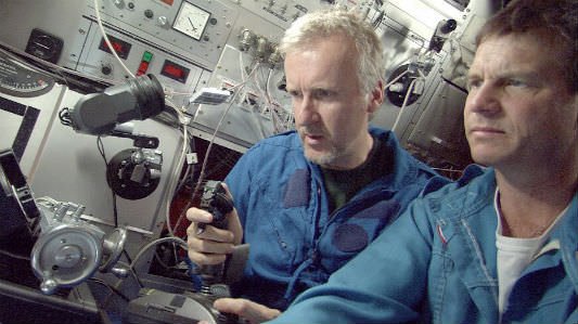 Director James Cameron and actor Bill Paxton explore the Titanic