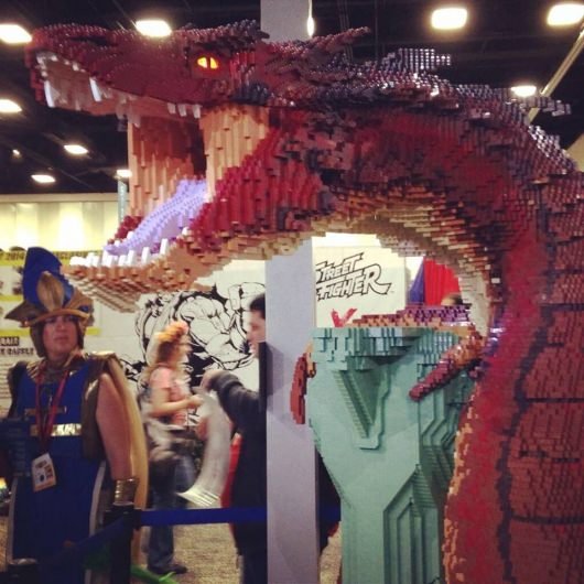 The Hobbit dragon Smaug made out of 83,433 LEGO bricks San Diego Comic-Con 2014