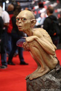 Lord Of The Rings: Gollum statue