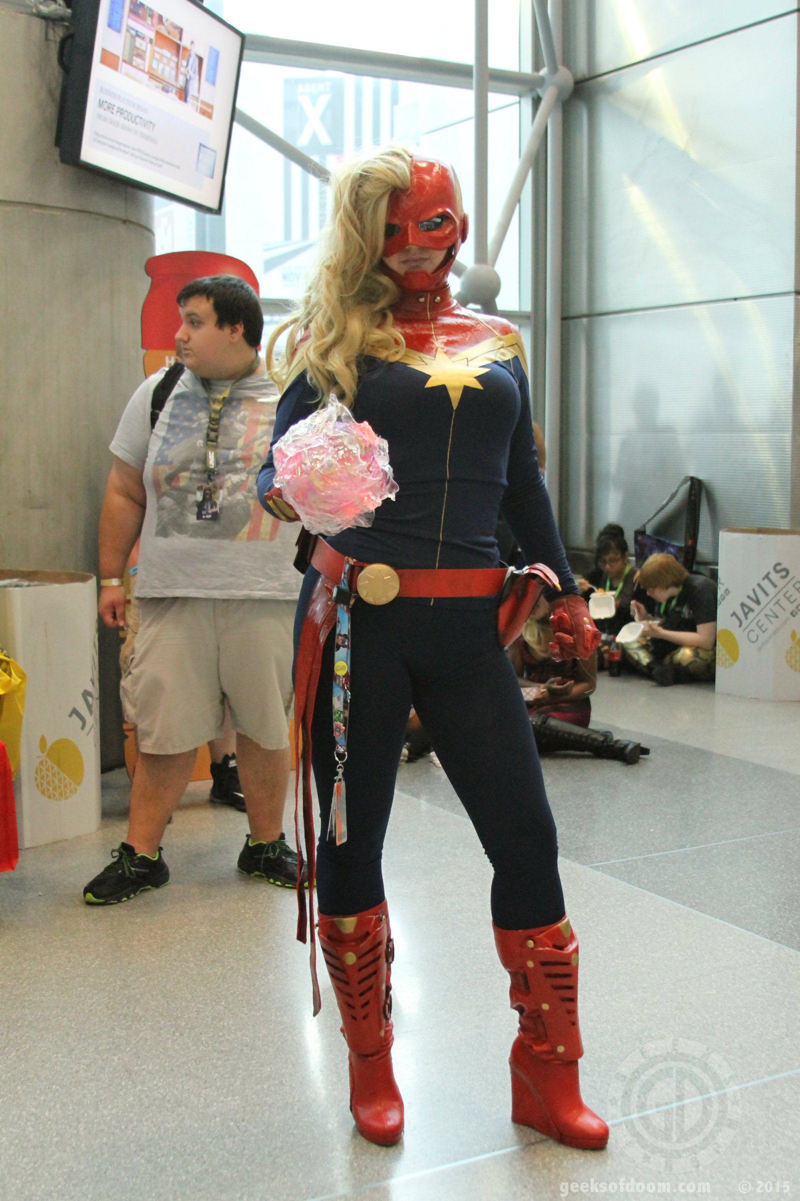 NYCC 2015: Cosplay and Convention Floor Photos3456 x 5184