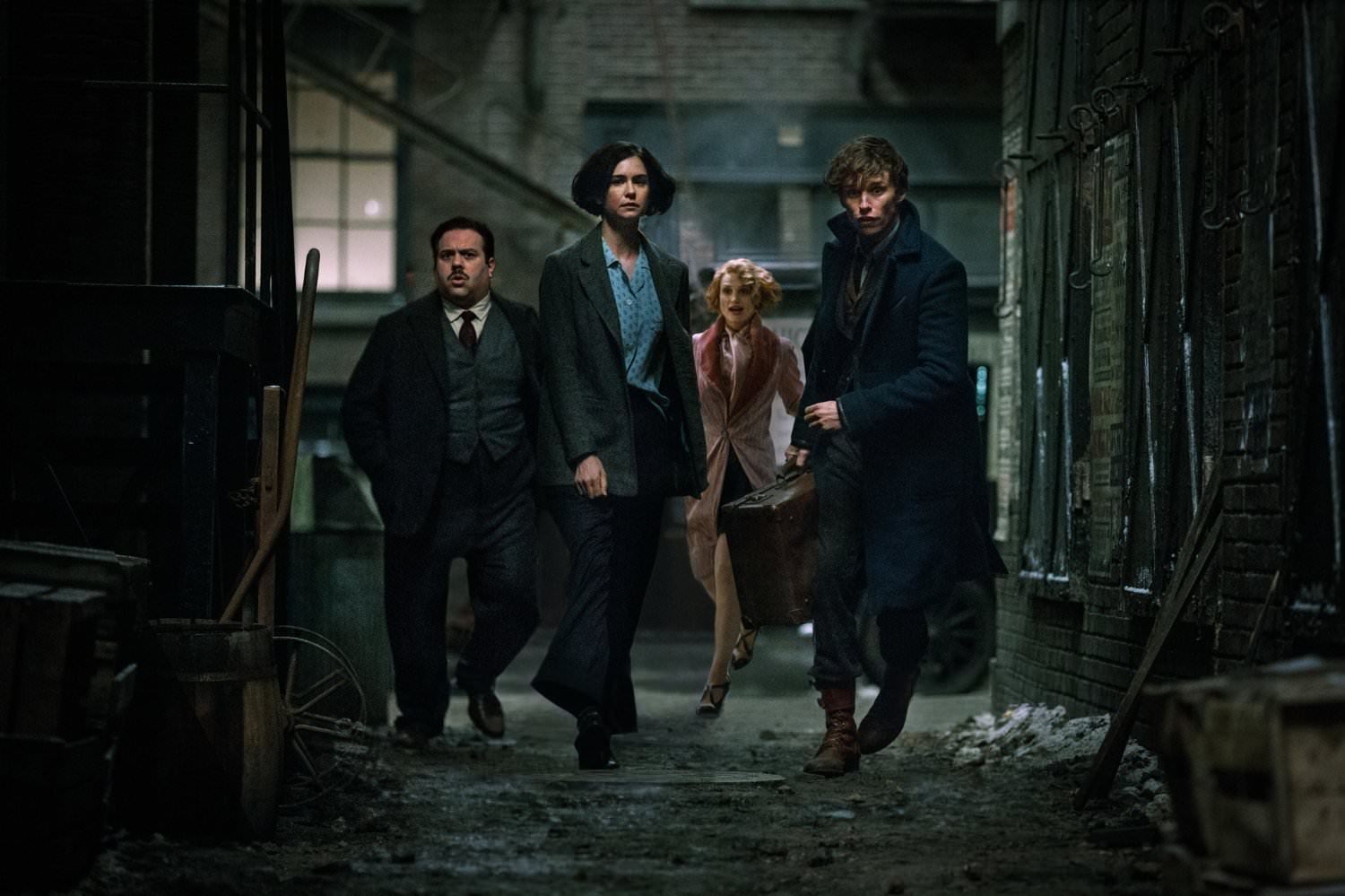 fantastic-beasts-and-where-to-find-them-header-image.jpg